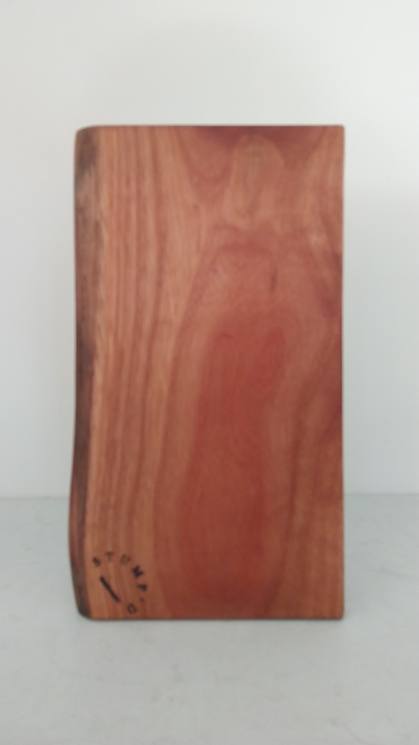 Board - Sydney Blue Gum Board - 1 live edges