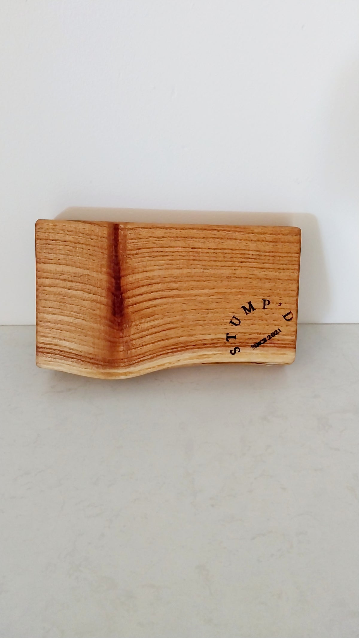 Board/Stand - Cape Lilac