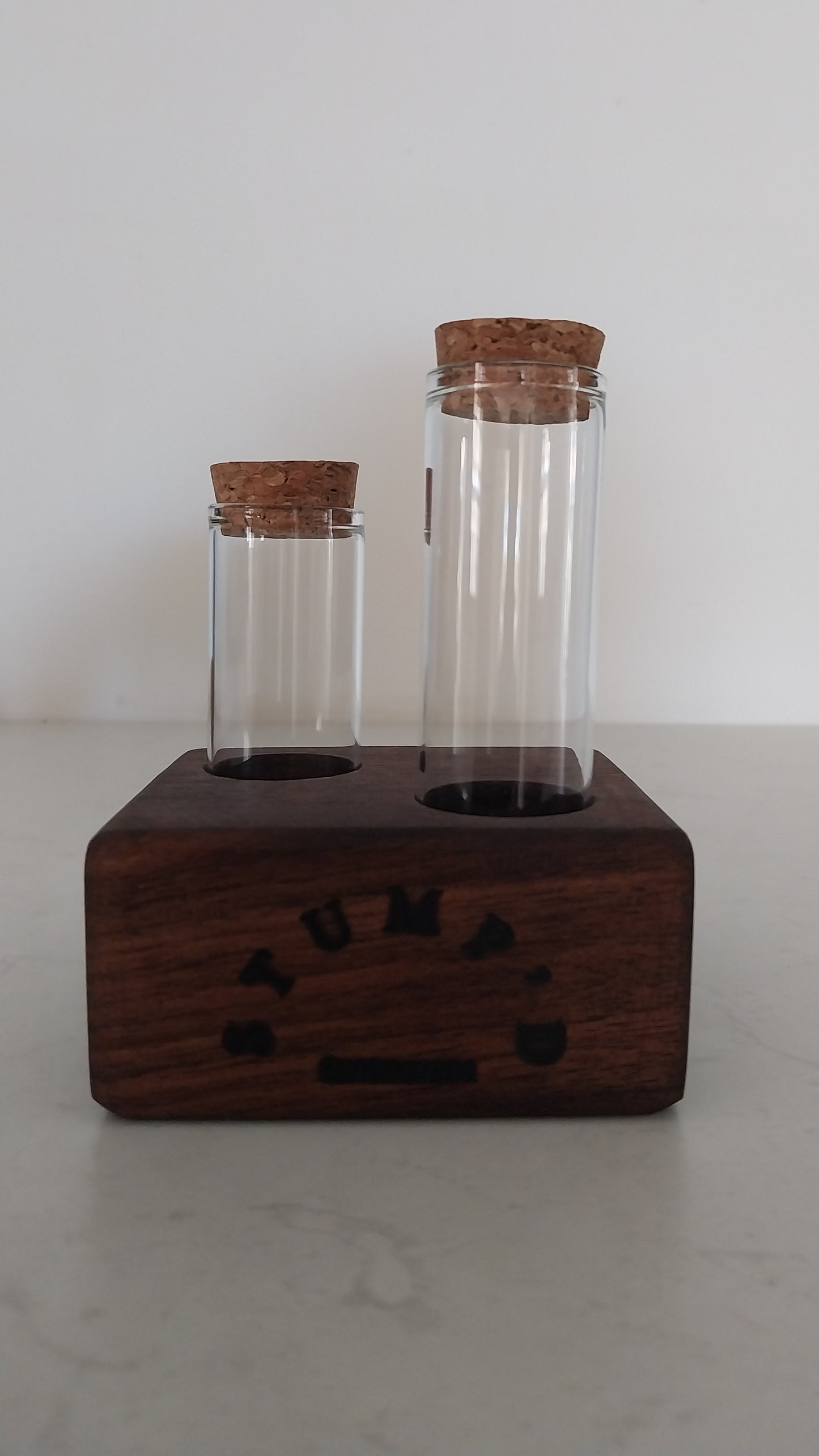 Bud Vase / Plant Propagation 2 tubes - Walnut