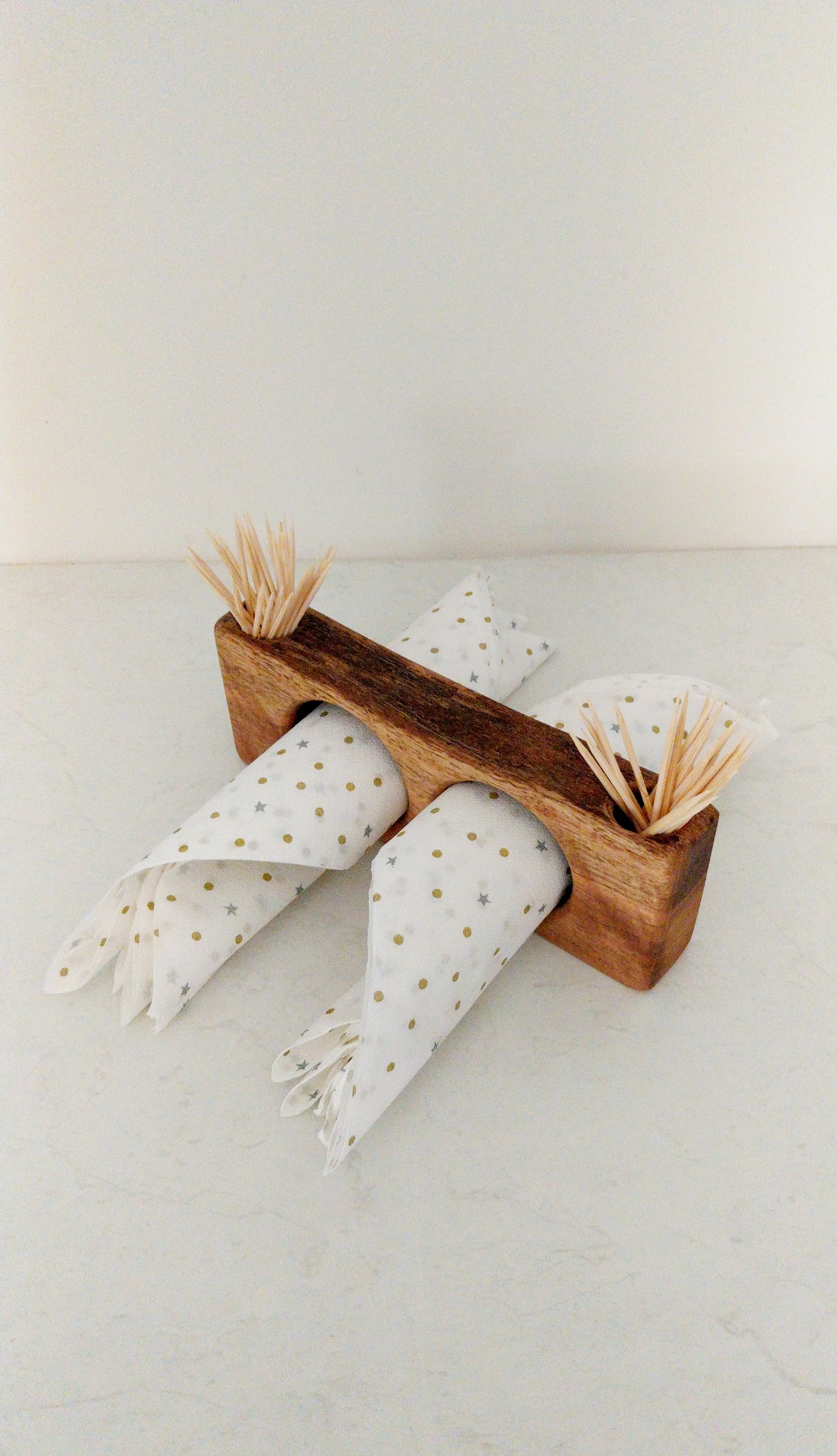 Servitte / Toothpick Holder - Marri