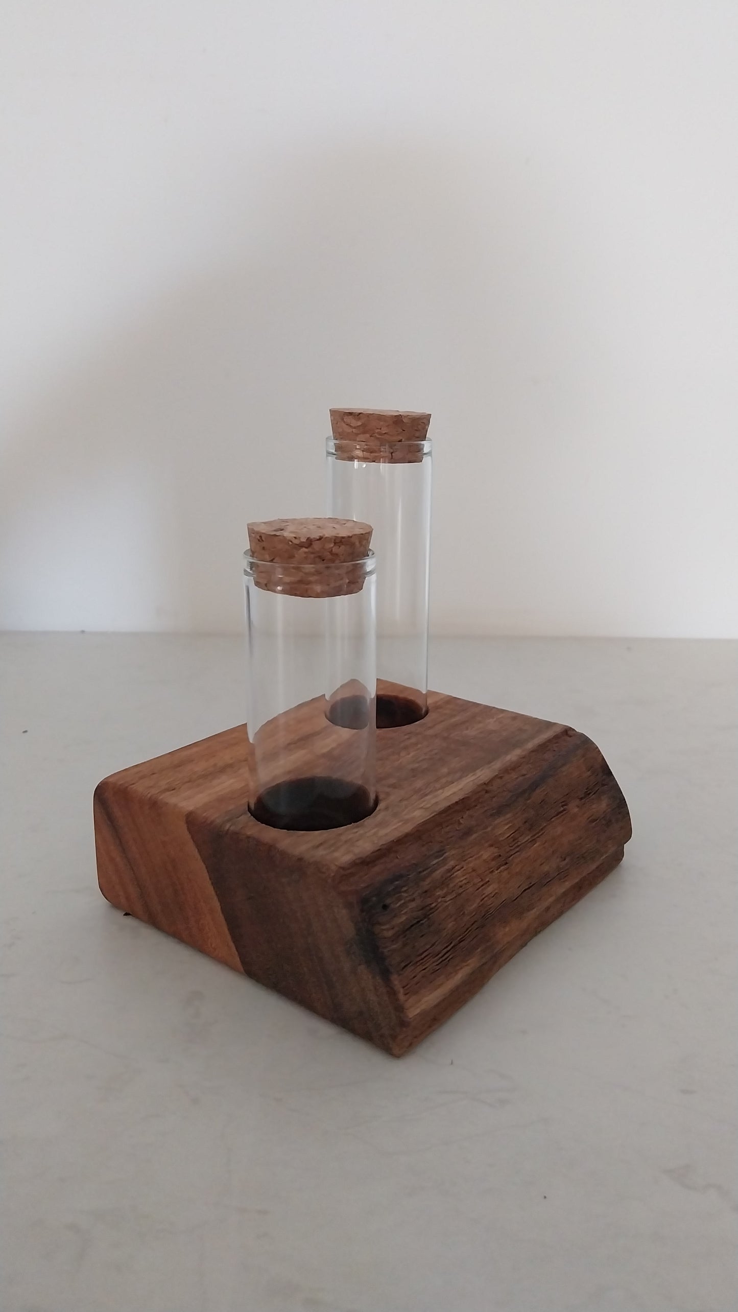 Bud Vase / Plant Propagation 2 tubes - Marri