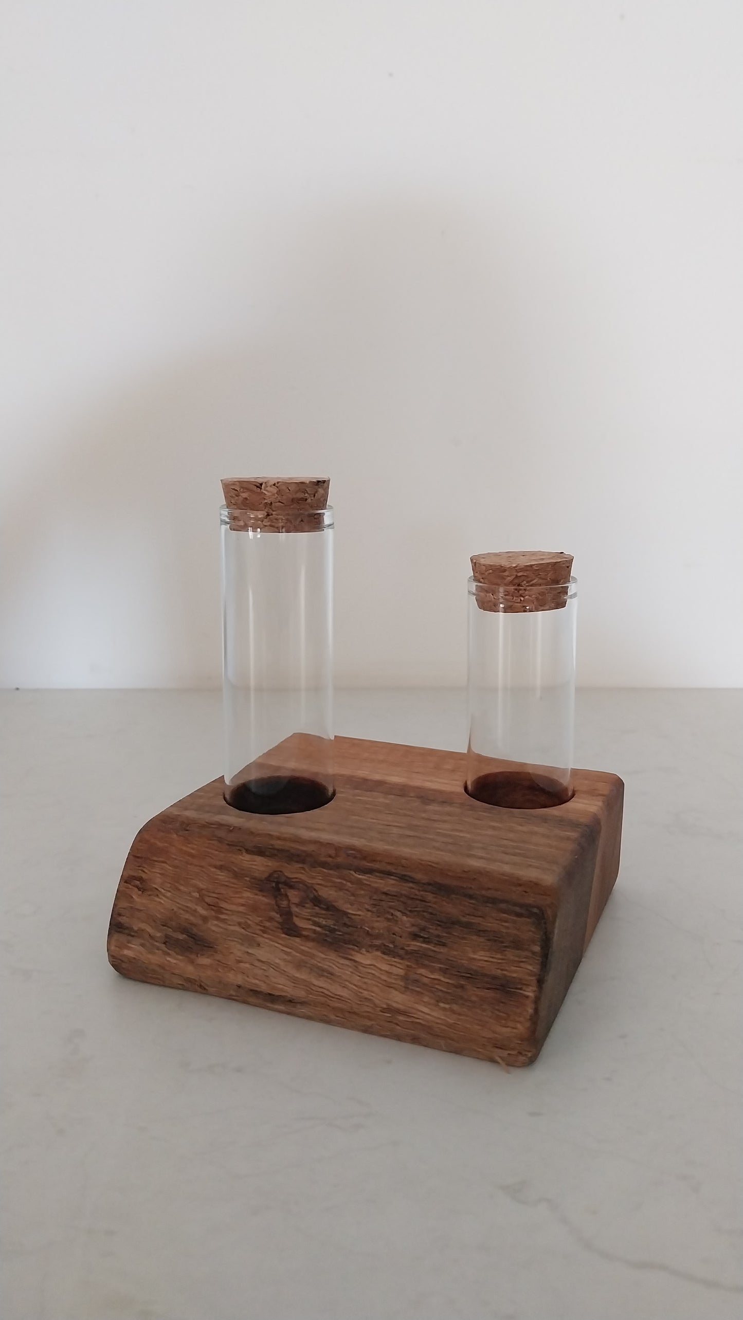 Bud Vase / Plant Propagation 2 tubes - Marri